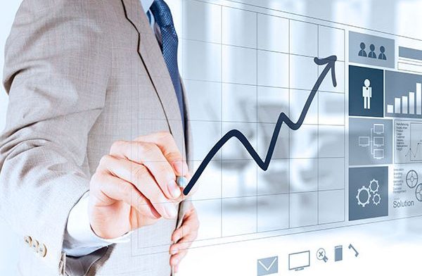 637046013884293948429